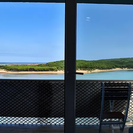 Playa De Mogro